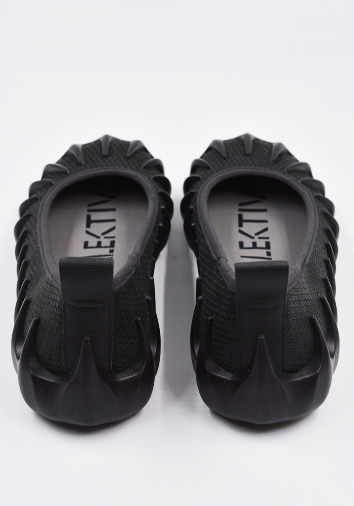 AT.KOLLEKTIVE NINA CHRISTEN WOMENS PLASMA BALLERINA SHOES 50%OFF