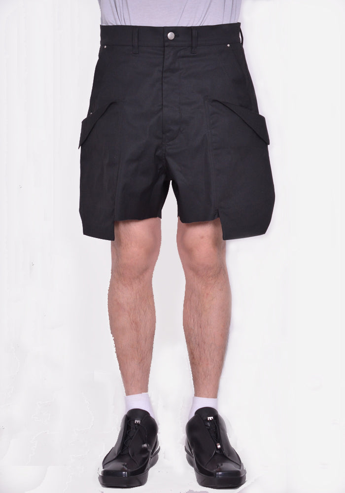 RICK OWENS MEN STEFAN CARGO SHORTS BLACK SS24 | DOSHABURI Online Shop