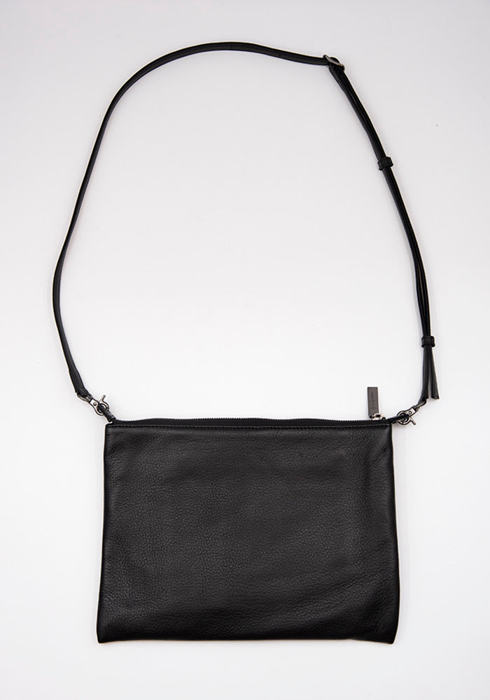 YOHJI YAMAMOTO DISCORD TRIPLE CLUTCH SHOULDER BAG BLACK