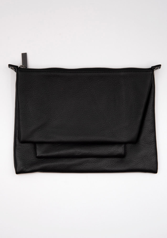 YOHJI YAMAMOTO DISCORD TRIPLE CLUTCH SHOULDER BAG BLACK | DOSHABURI