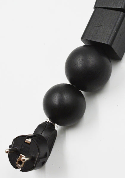 BLESS N°26 DECORATIVE HOME OBJECT CABLE JEWELRY MULTIPLUG 1.4M BLACK | DOSHABURI Shop