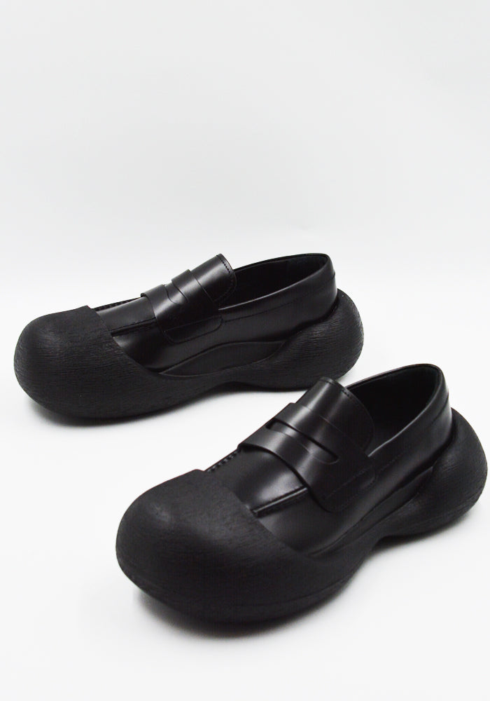 CAMPERLAB CARAMBA LEATHER MOCASINES BLACK FW25 | DOSHABURI Online Shop