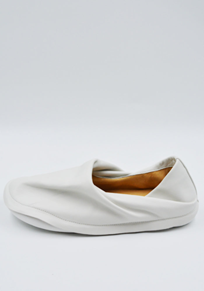 CAMPER_ISSEY_MIYAKE_PEU_FROM_L