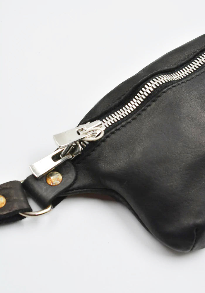 GUIDI BV06 SOFT HORSE FULL GRAIN LEATHER SMALL FANNY BAG | DOSHABURI