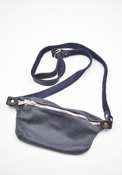 GUIDI BV06 SOFT HORSE FULL GRAIN SMALL FANNY BAG NAVY | DOSHABURI Shop