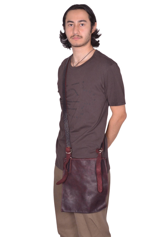 GUIDI FT2 SOFT HORSE FULL GRAIN FLAT CROSSBODY BAG BROWN | DOSHABURI