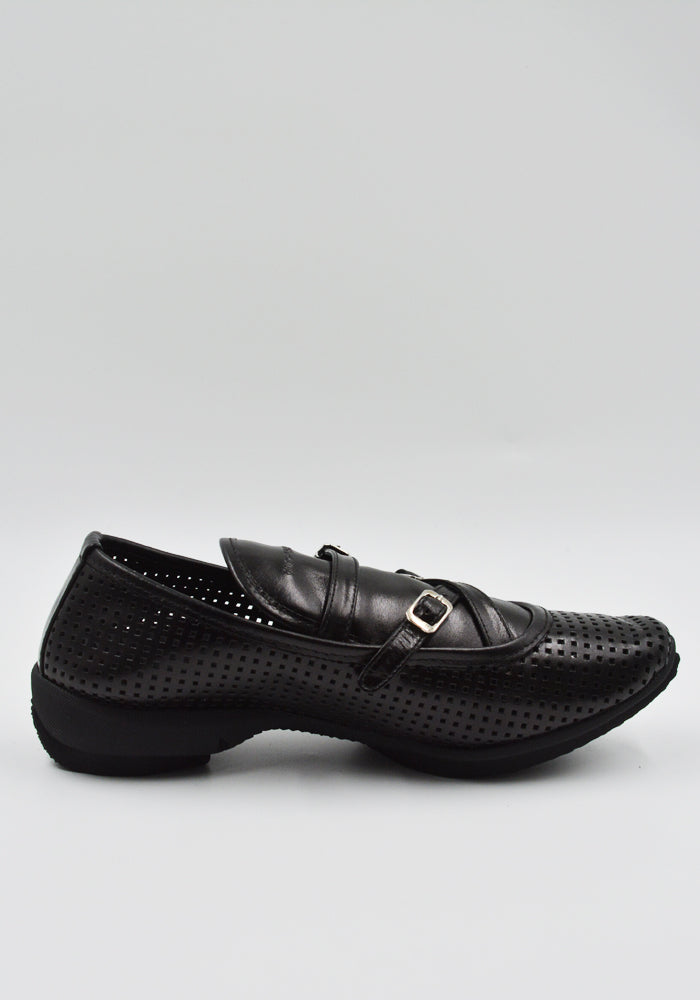 KIKO KOSTADINOV SONIA BUCKLED LOAFER PERFORATED BLACK SS25 | DOSHABURI