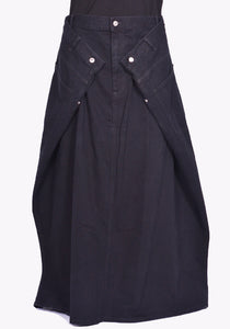 LU'U DAN MAXI MAXI SKIRT BLACK RINSE FW24 | DOSHABURI Online Shop