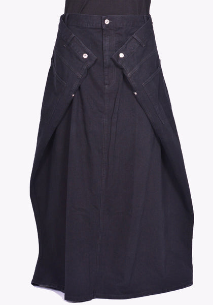 LU'U DAN MAXI MAXI SKIRT BLACK RINSE FW24 | DOSHABURI Online Shop