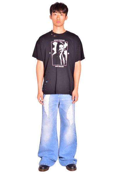 MATIERES FECALE MAT02T006 UNISEX HANNAH T-SHIRT SCLERA BLACK SS26 | DOSHABURI Shop