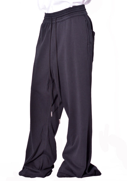 MATIERES FECALE UNISEX LEWIS SWEATPANTS BLACK FW26 | DOSHABURI Online Shop 