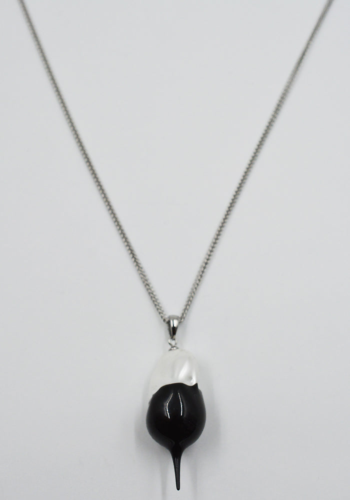 OTTOLINGER DIPPED PEARL CHAIN NECKLACE SILVER/BLACK FW25 | DOSHABURI Shop