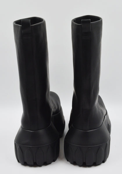 RICK OWENS MEN LEATHER FLARED MEGA TRACTOR BOOTS BLACK SS25 | DOSHABURI shop