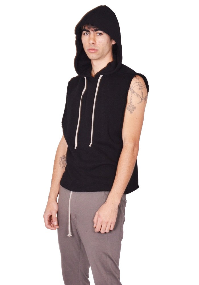 RICK OWENS MEN SLEEVELESS SWEAT HOODIE BLACK SS26 | DOSHABURI Shop