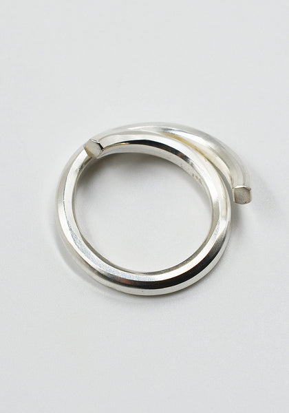 WERKSTATT MÜNCHEN M1245 RING EMBRACE FINE SILVE | DOSHABURI Shop