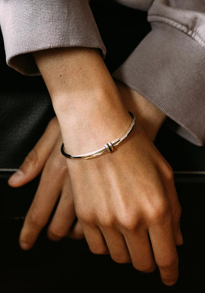 WERKSTATT MÜNCHEN M2267 BANGLE KEYRING SILVER FW26 | DOSHABURI Shop
