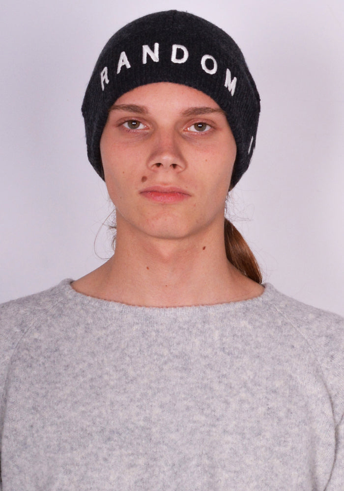 RANDOM IDENTITIES A-65-22 LOGO KNIT BEANIE HAT WITH GREY FW23 | DOSHABURI Online Shop