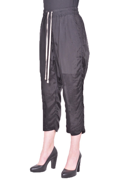 RICK OWENS WOMEN RP01D2308 J DRAWSTRING CROPPED PANTS BLACK SS24 | DOSHABURI Online Shop