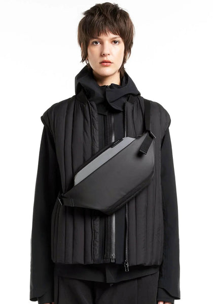 COTE&CIEL 28978 ISARAU S SLING BAG REFLECTIVE BLACK | DOSHABURI Online Shop