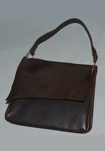 m.a+ by Maurizio Amadei ACCORDION LEATHER HAND BAG AUBERGIN-DOSHABURI