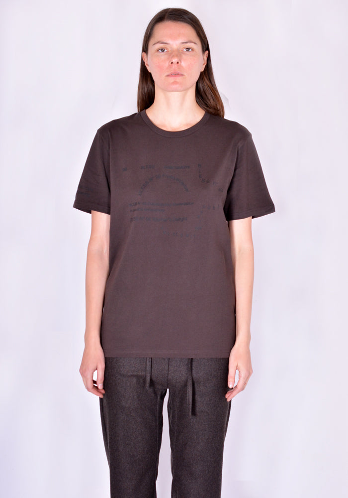 BLESS N°70 5311 MULTICOLLECTION II T-SHIRT SKINTONE FW21 | DOSHABURI Online Shop