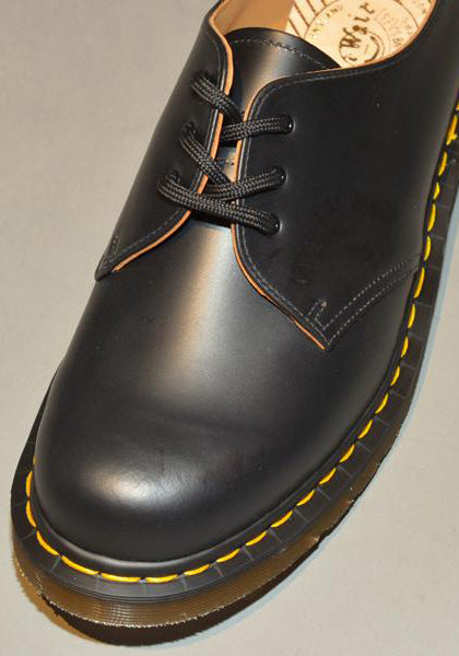 DR. MARTENS VINTAGE 1461 LEATHER SHOES BLACK QUILON MADE IN DR. MARTENS VINTAGE 1461 LEATHER SHOES BLACK QUILON MADE IN