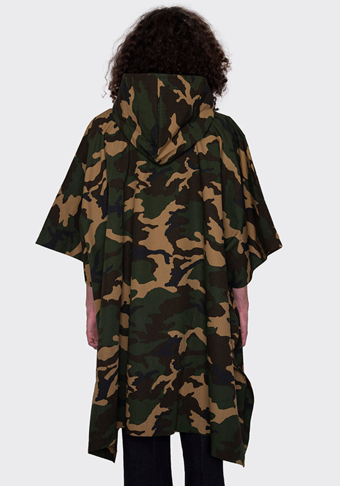 LU'U DAN MC005_CC OVERSIZED PONCHO CAMO FW22 | 50%OFF SALE | – DOSHABURI
