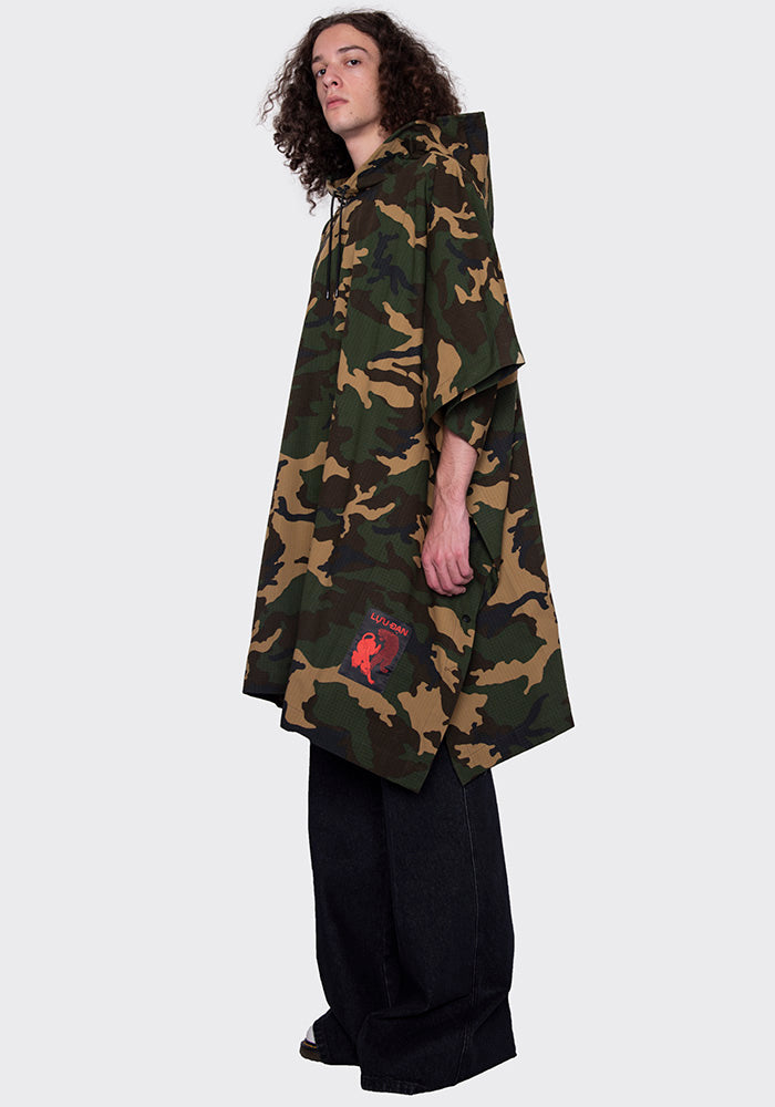 LU'U DAN MC005_CC OVERSIZED PONCHO CAMO FW22 | 50%OFF SALE | – DOSHABURI