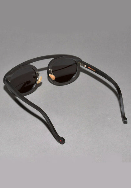 m.a+ by MAURIZIO AMADEI ONE PIECE SUNGLASSES BLACK-DOSHABURI Shop