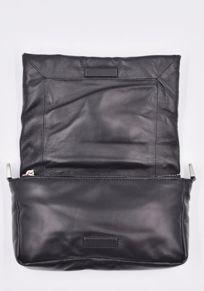 RICK OWENS MEN RR01C4423 LLPPA PILLOW GRIFFIN BAG BLACK SS23 | DOSHABURI Online Shop