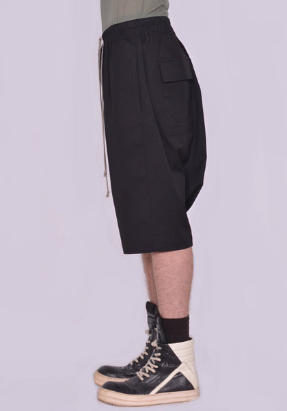 RICK OWENS MEN RU01C4384 TE 09 RICK'S PODS SHORTS BLACK SS23 | DOSHABURI Online Shop