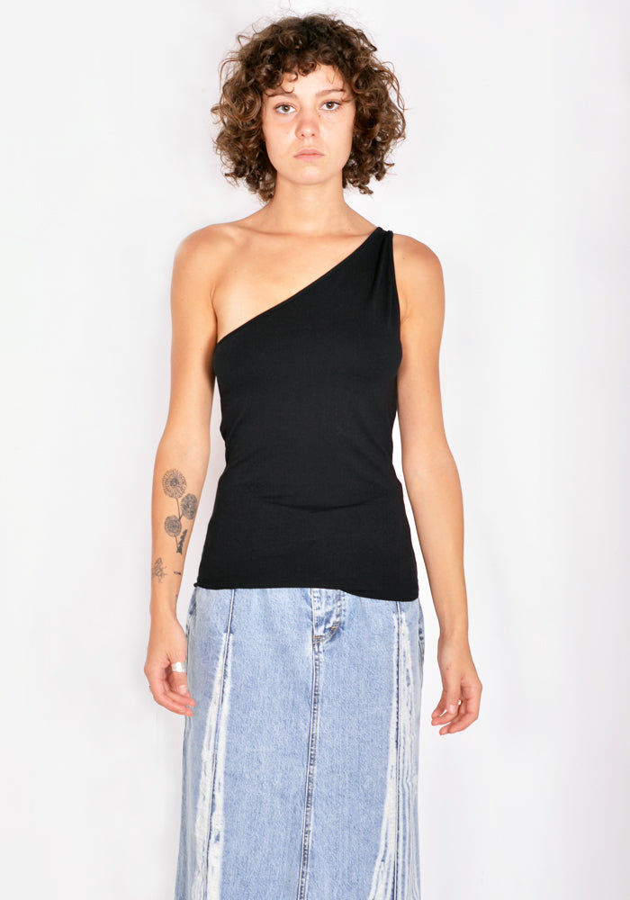 VEJAS MAKSIMAS C2011 TRIANGLE TANKTOP BLACK FW21 | DOSHABURI Online Shop