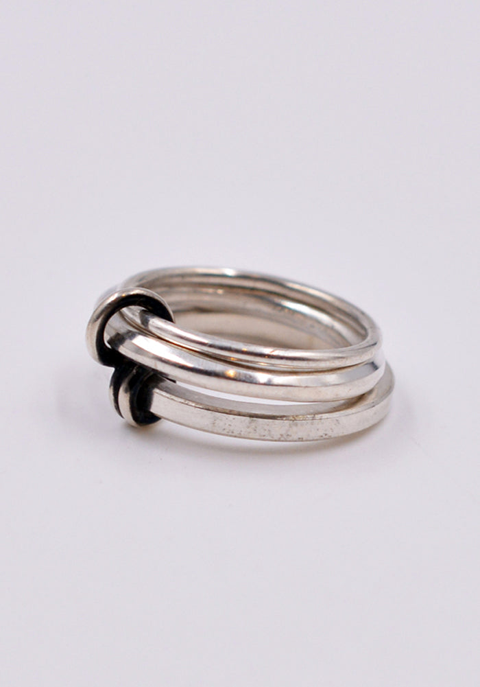 WERKSTATT MÜNCHEN M1418 CONNECTED RING INFINITY | DOSHABURI Online Shop