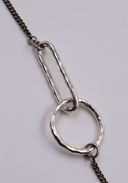 WERKSTATT MÜNCHEN M3879 SILVER NECKLACE HAMMERED LINK/CIRCLE | DOSHABURI Online Shop